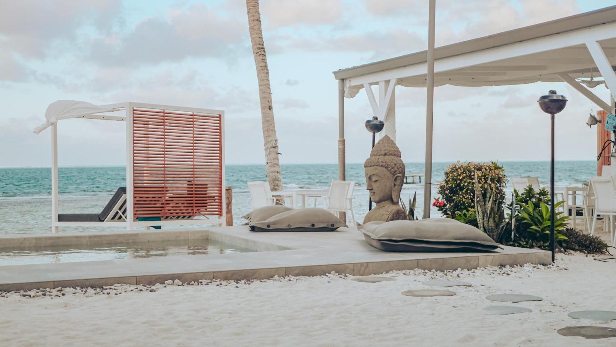 Pension Irivai Appartement Puatou 1 Chambre Bord De Mer أوتوروا المظهر الخارجي الصورة